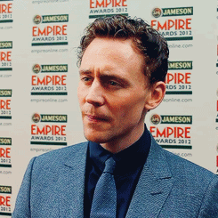 tumblr_m4aeg3qeiI1r20536.gif