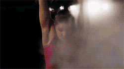 tumblr_m8mz0rFaWl1r26yueo2_250.gif