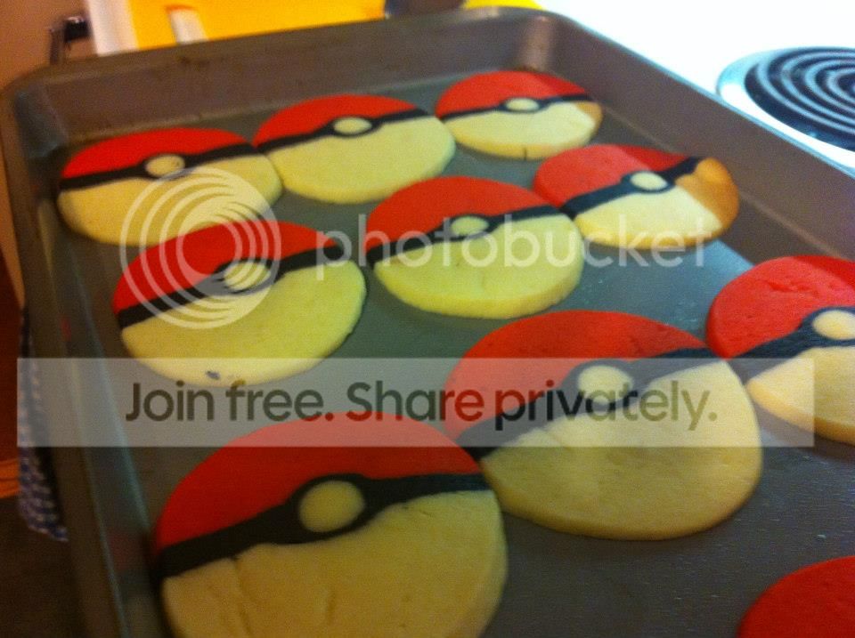 Pokemoncookiesdone.jpg