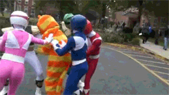 tumblr_m4t4qa4jMY1rppnx5o2_250.gif